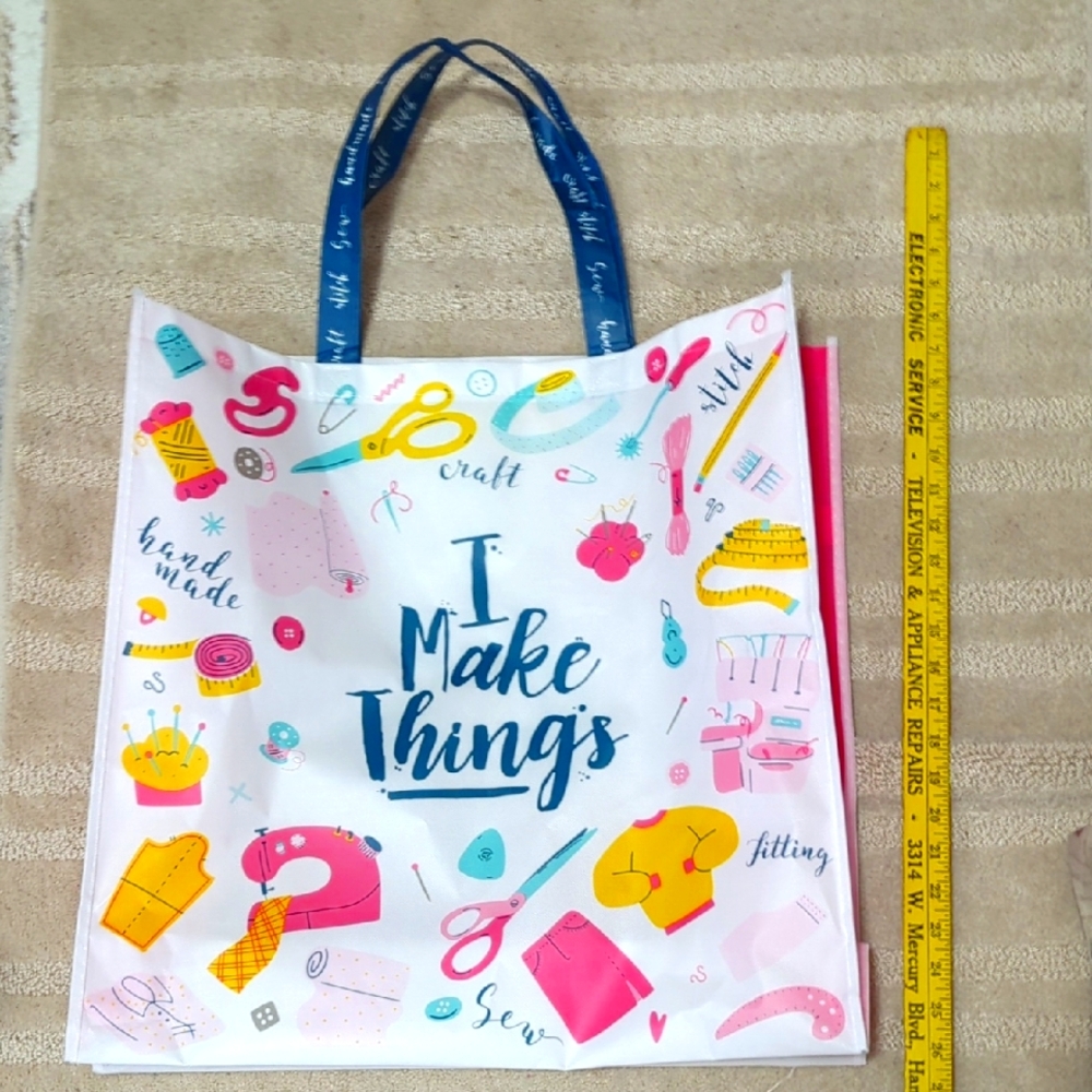 Study Huge "I Make Things" Tote Bag. NWT Crafters Bag - Picture 2 of 13